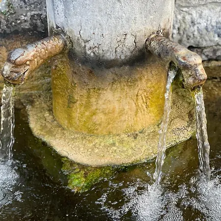 Le Temps D'une Pause Bed & Breakfast 3*