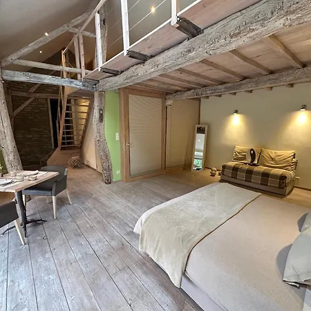 Le Temps D'une Pause Bed & Breakfast Ny